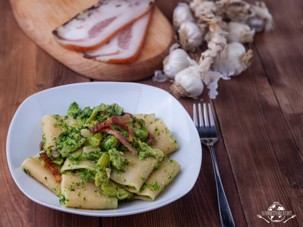 Paccheri con broccolo ramoso calabrese e guanciale